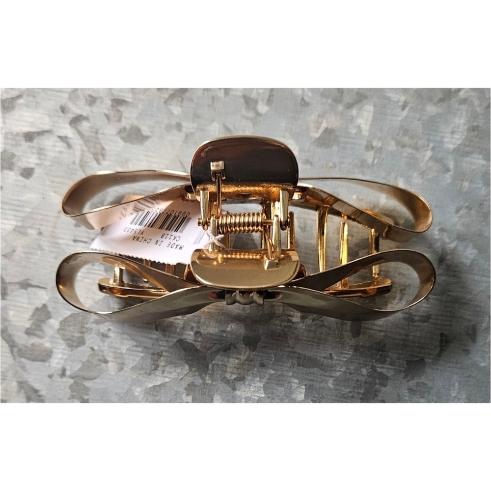 J. Crew Metallic Bow Claw Hair Clip - Picture 3 of 5